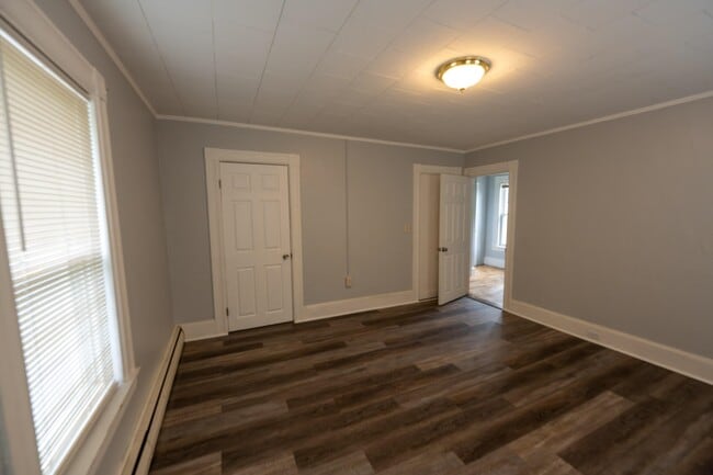 Building Photo - 125 Tarrytown Rd