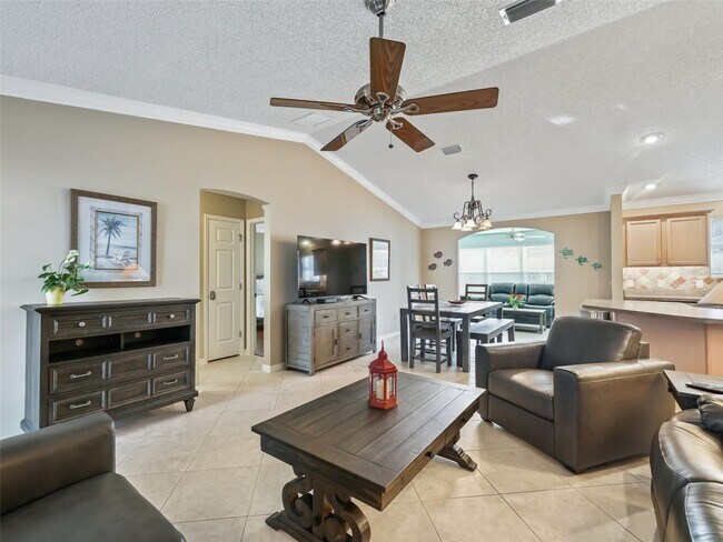 Building Photo - 1095 Blythe Way