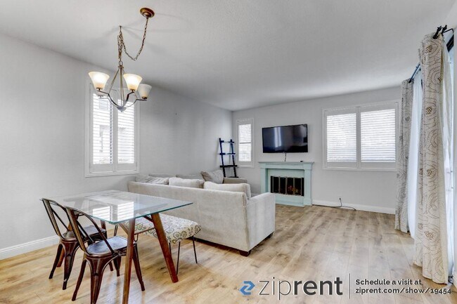 Building Photo - 2210 River Run Dr