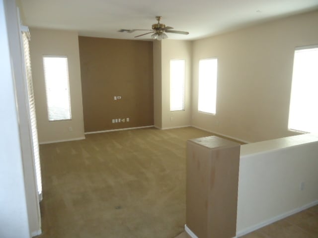 Building Photo - Great 4/3 house for rent in gated communit...
