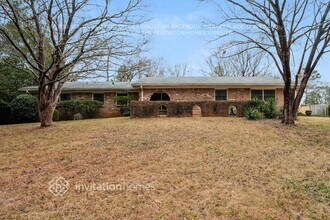 Building Photo - 3687 Citation Dr