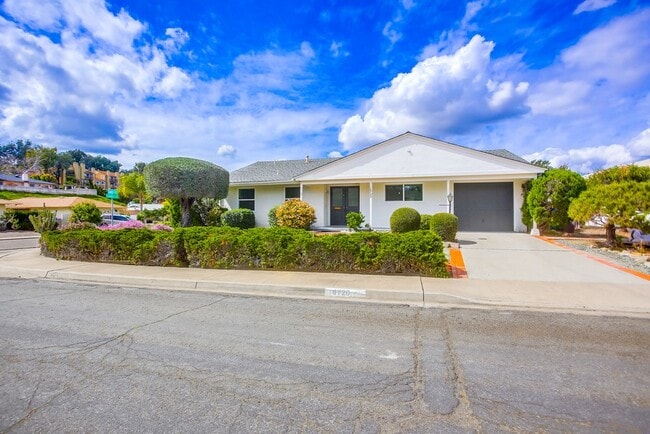 Building Photo - 16720 Callado Ct