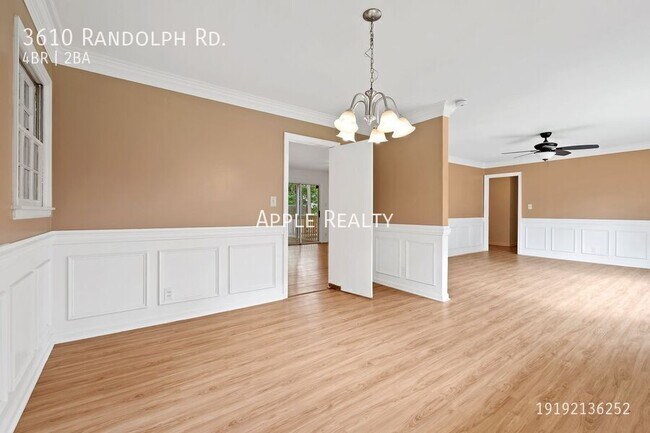 Foto del edificio - 3610 Randolph Rd
