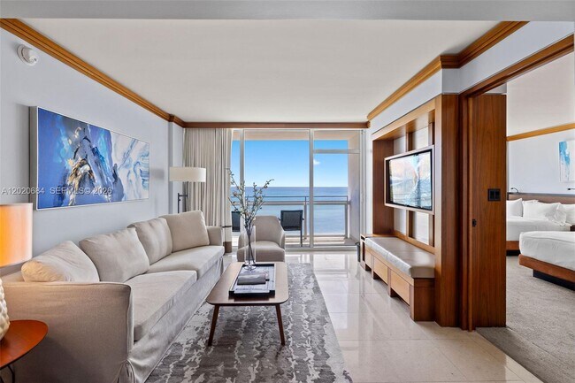 Building Photo - 6801 Collins Ave