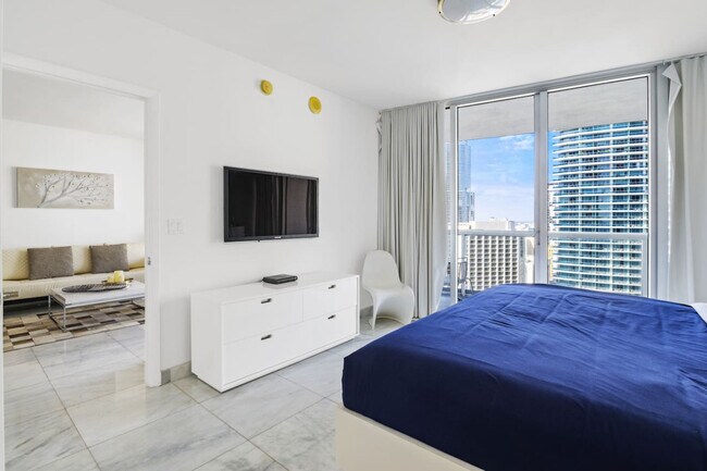 Foto del edificio - 501 Brickell Ave