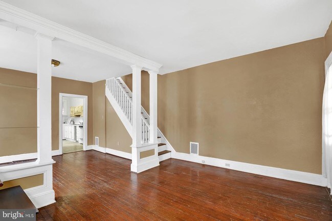 Foto del edificio - 337 N Bradford St