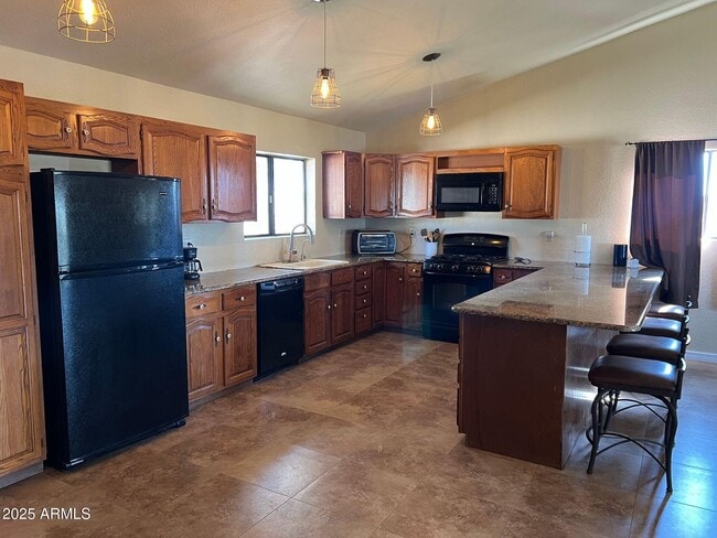Building Photo - 7 Javelina Ct