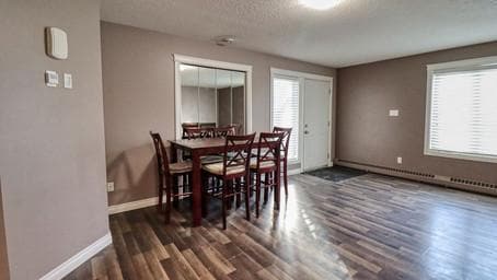 Building Photo - 5014 50 St