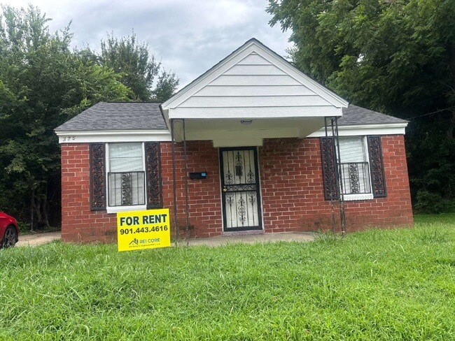 Charming 3 Bed/1 Bath Available Now - Charming 3 Bed/1 Bath Available Now Apartment