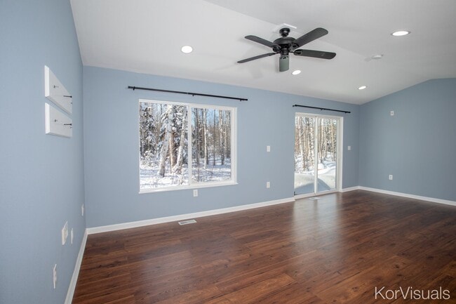 Foto del edificio - 761 Selina Ln