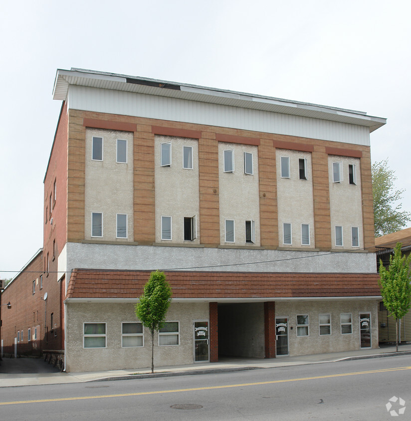 Building Photo - 1821-1823 N Main Ave