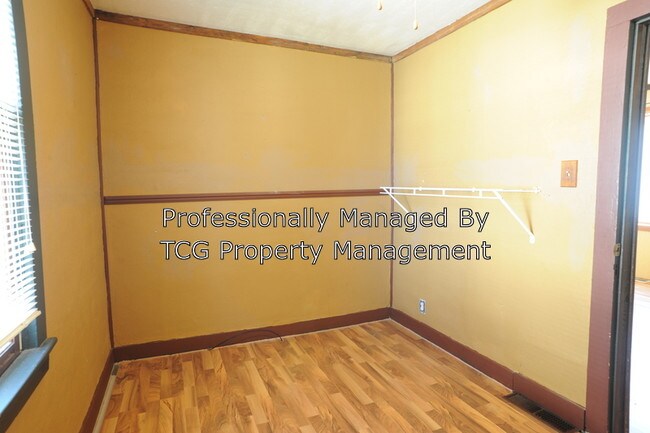Foto del edificio - 636 Laharpe St