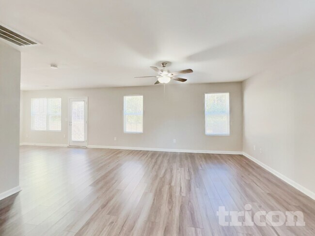 Foto del edificio - 1934 Chapel Brook Way