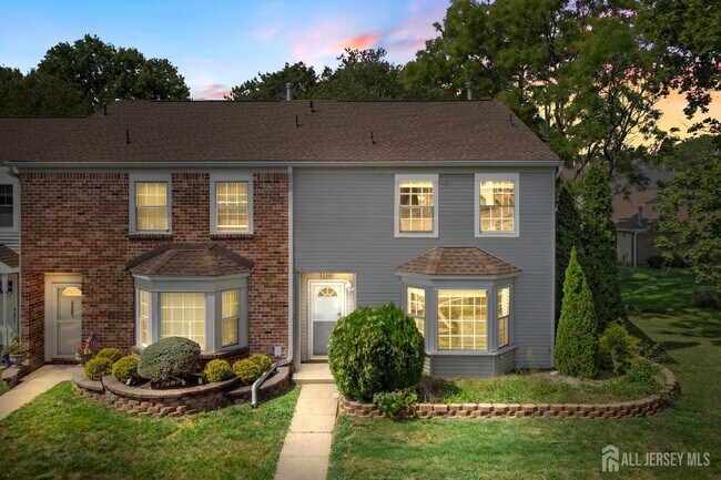 Building Photo - 308 Pewter Ct