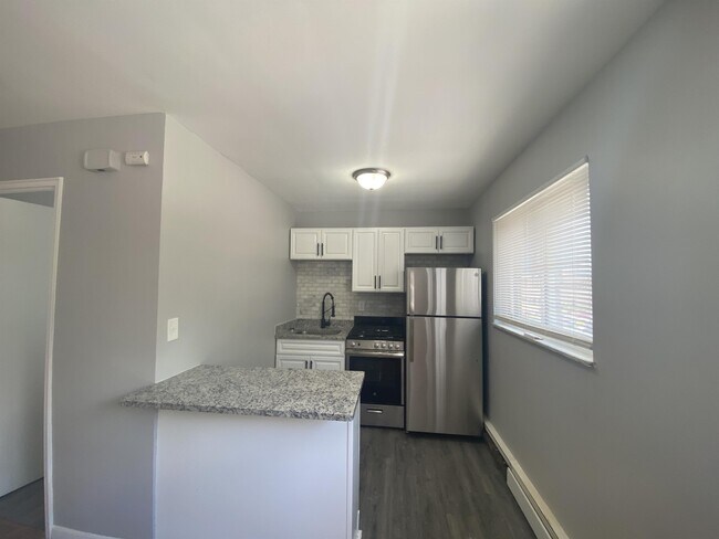 Foto del edificio - 2705 Willard Ave