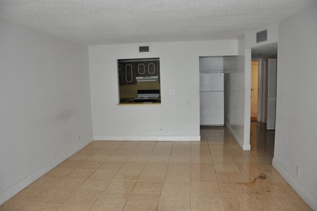 Foto del edificio - 2355 Linton Ridge Cir