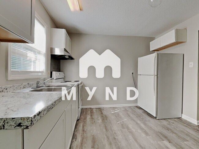 Foto del edificio - 1600 Poole Rd Unit G