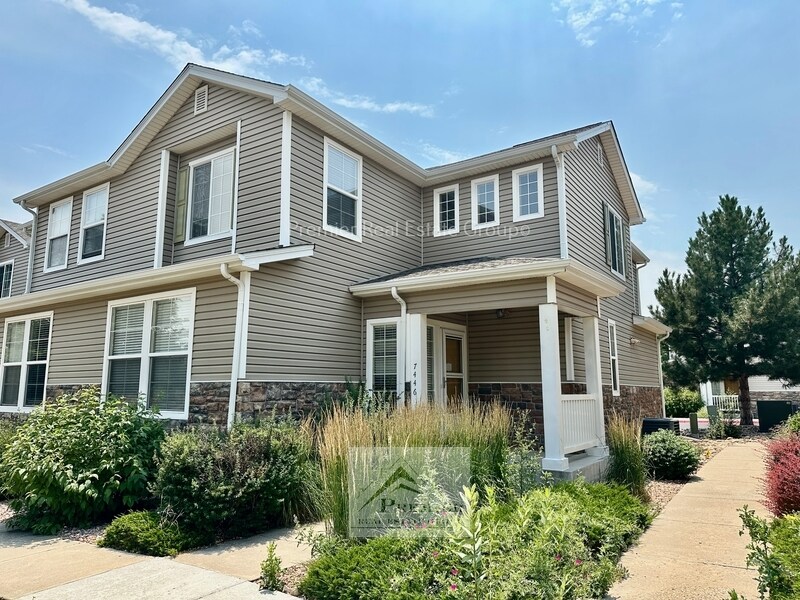 Foto principal - 7446 Sandy Springs Point