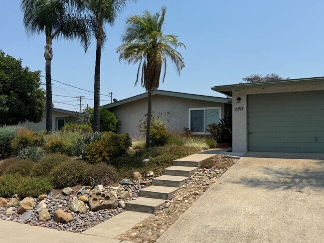 Foto del edificio - Beautiful 3 Bed / 2 Bath Home in La Mesa –...