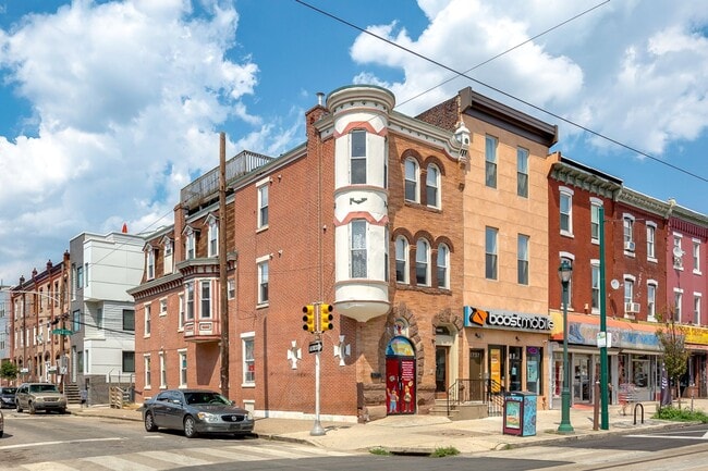 Photo - 2739 W Girard Ave Apartment