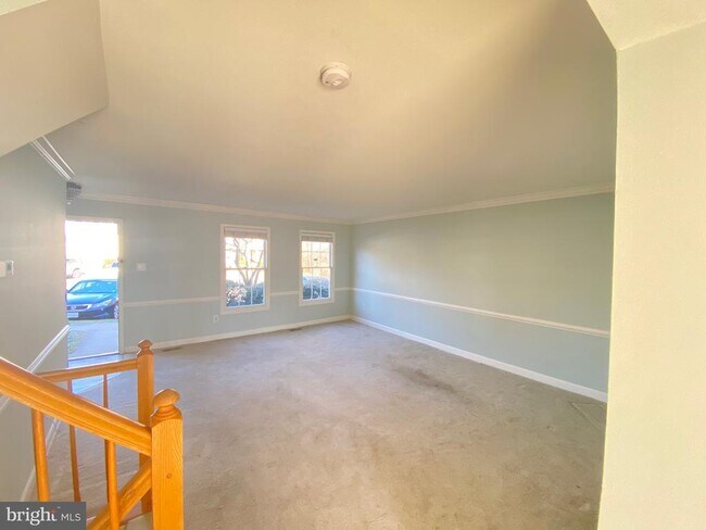 Foto del edificio - 3531 Covered Bridge Ln