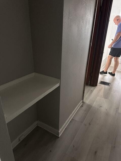 Foto del edificio - 1430 Ridge Ave