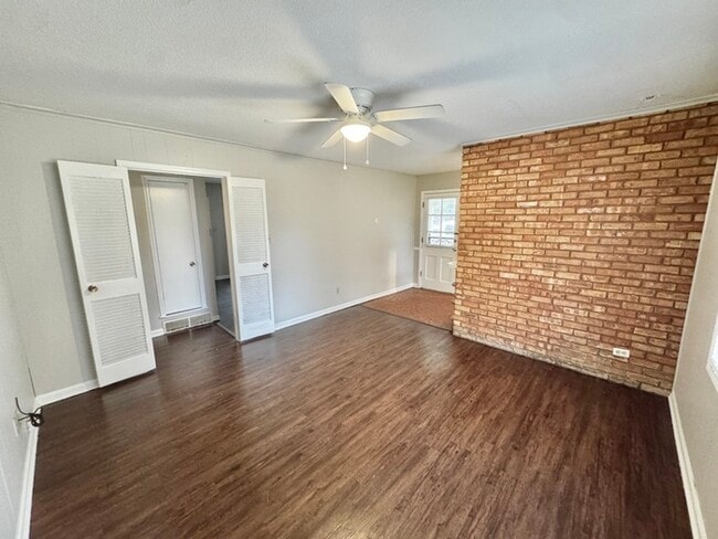 Building Photo - 5129 Kittie Lee Ln