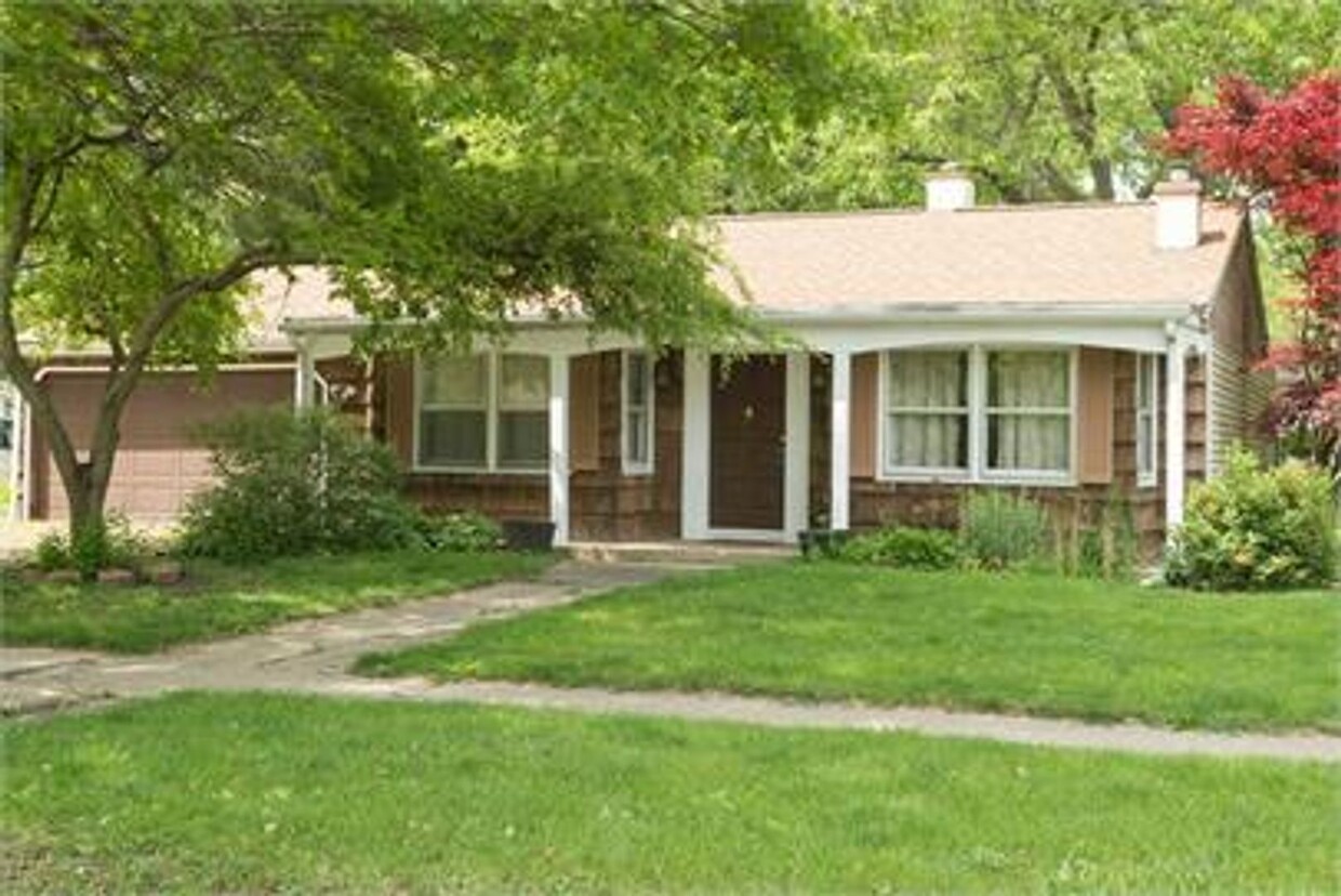 Foto principal - 1008 E Florida Ave