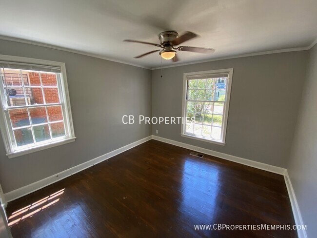 Building Photo - 1/2 Off First Month's Rent!!!