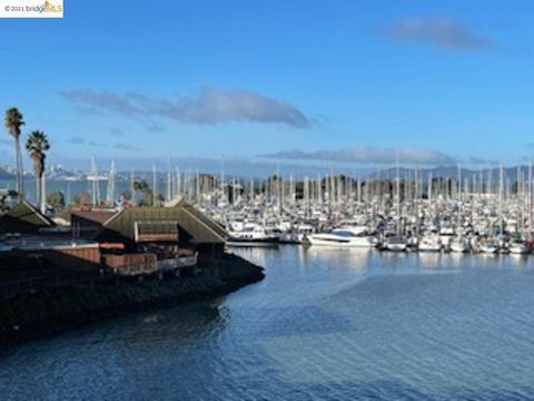 View of the pier - 5 Commodore Dr