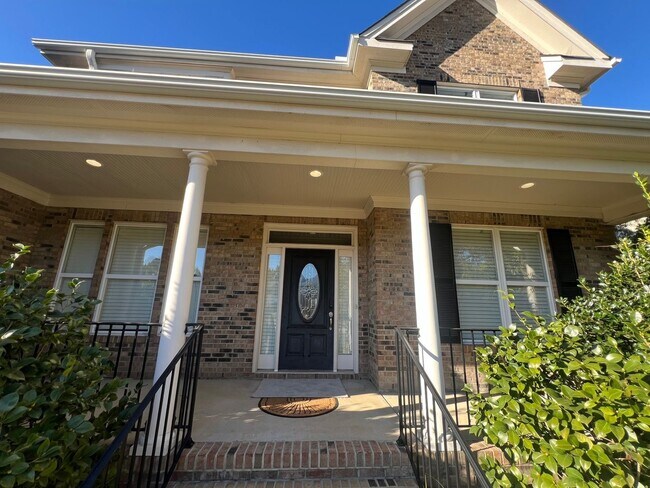 Foto del edificio - 5 Bedroom Beautiful Lake House in Angier NC