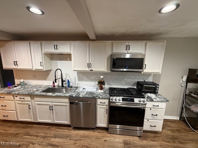 Building Photo - 23058 Drake Rd