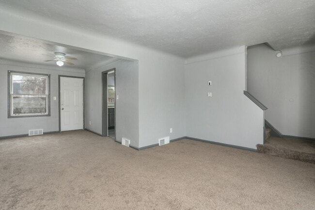 Building Photo - 18492 Greenfield Rd