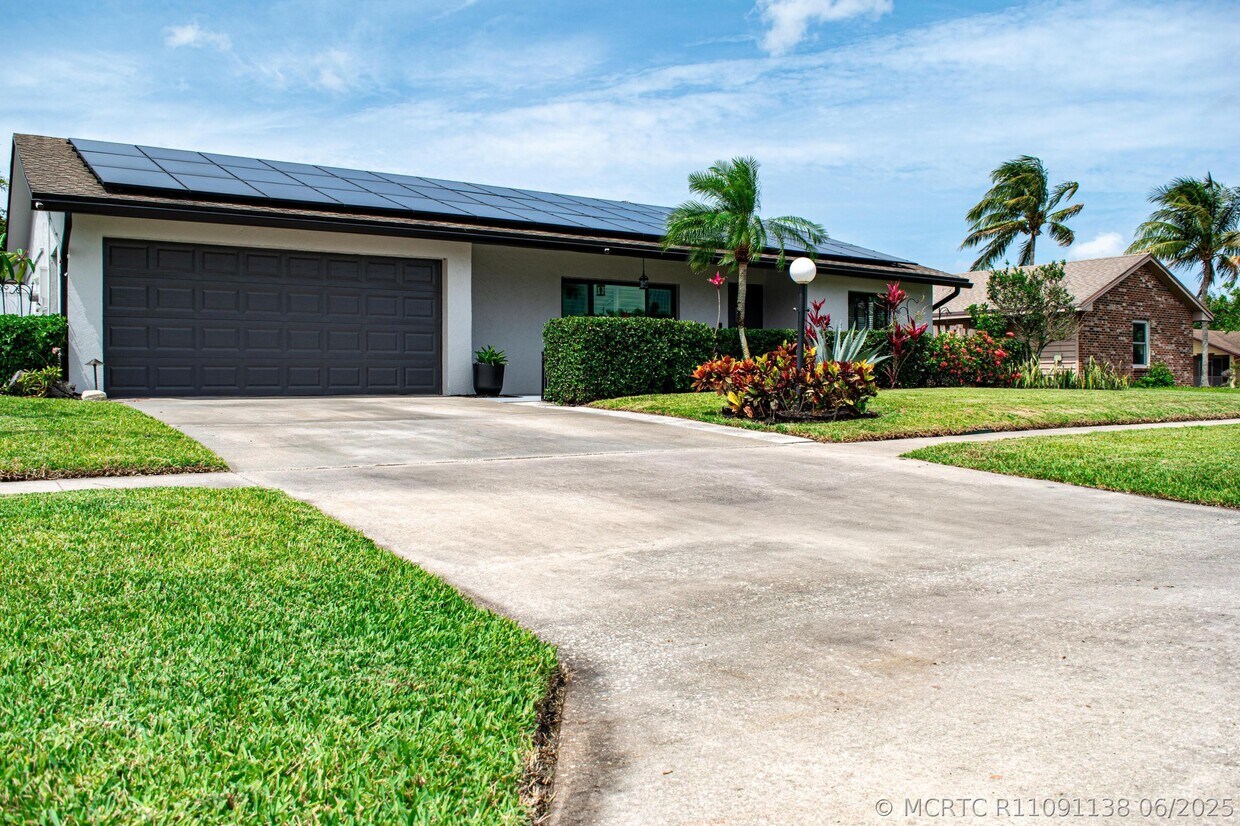 Foto del edificio - 5432 Sandhurst Cir S