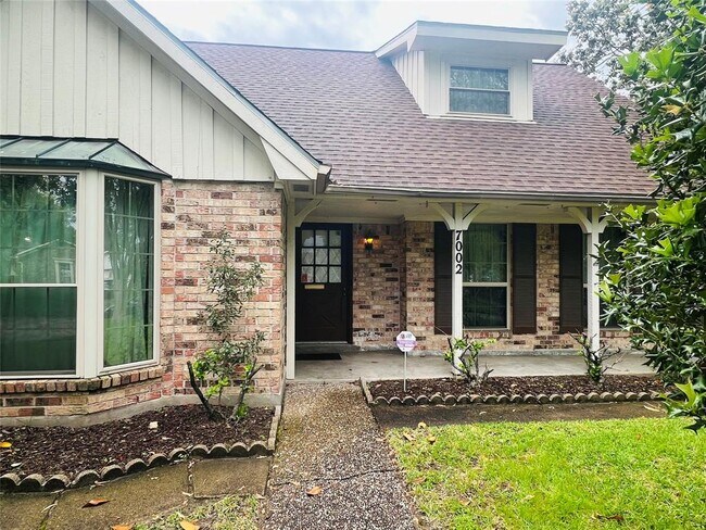 Building Photo - 7002 Pyron Way