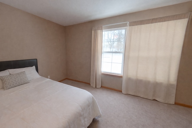 Building Photo - Kestral Boulevard