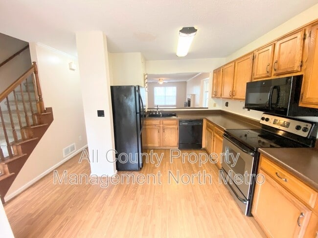 Foto del edificio - 5196 Laurel Bridge Ct SE