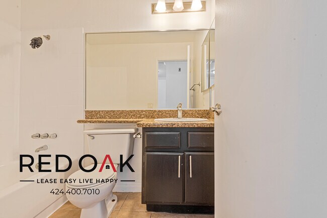 Foto del edificio - 1522 N Formosa Ave