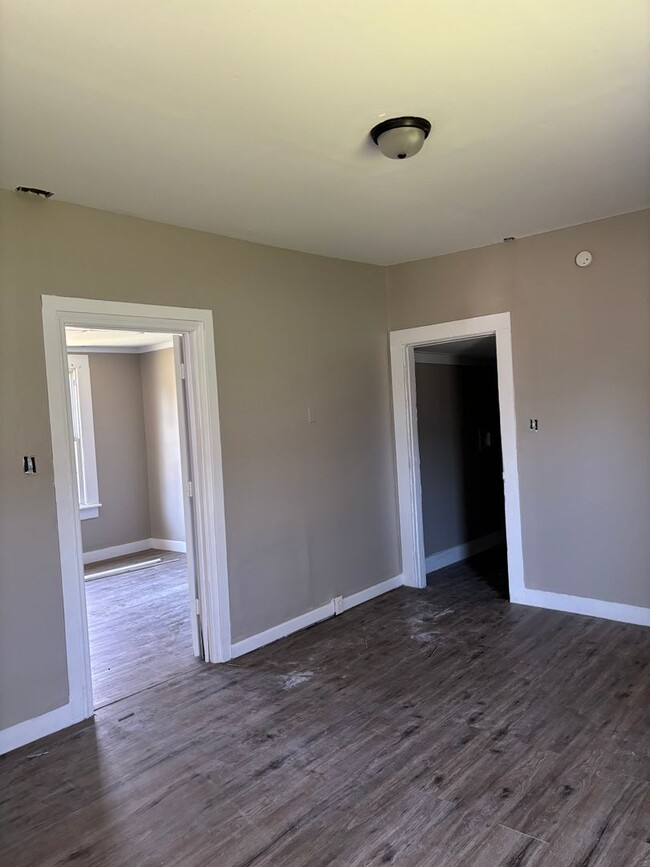 Foto del edificio - Centrally located 3/1 house