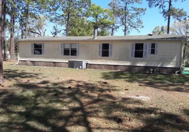 Building Photo - 3 bedroom in Pomona Park FL 32181