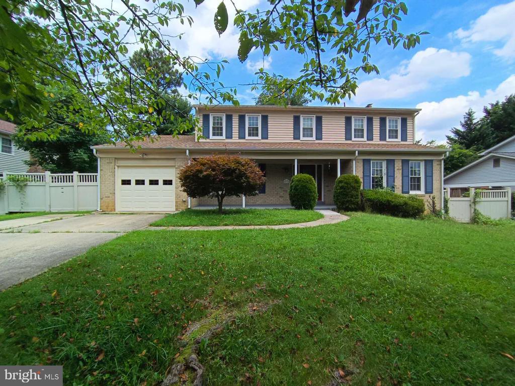 Foto principal - 8835 Tuckerman Ln