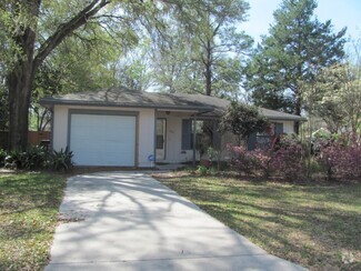 Building Photo - 1731 NW 32nd Pl
