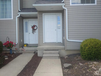 Building Photo - 654 S Keyser Ave