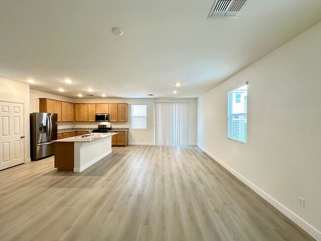 Foto del edificio - 4090 Juniper Pear Ave