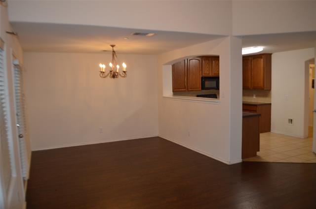 Building Photo - 10068 Wake Bridge Dr