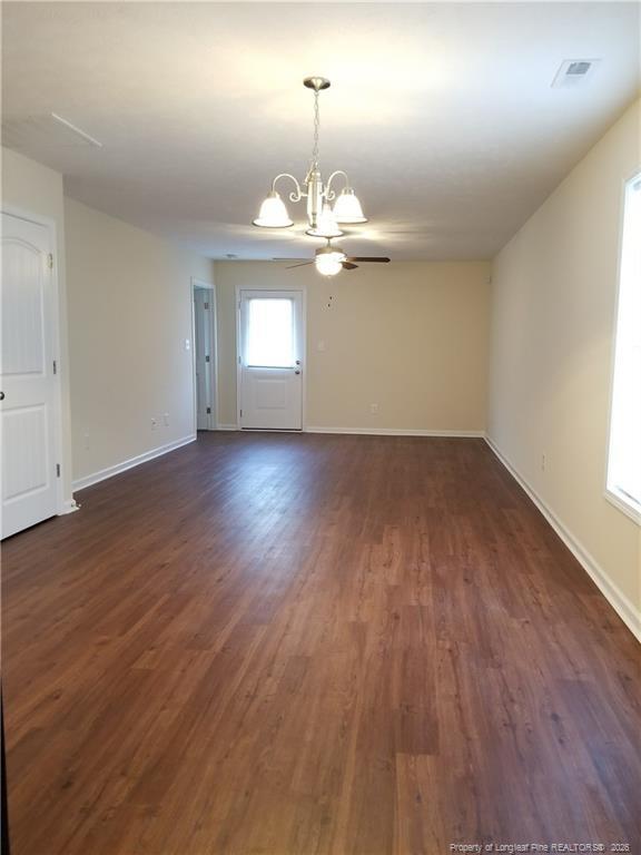 Building Photo - 2376 7th Street Rd