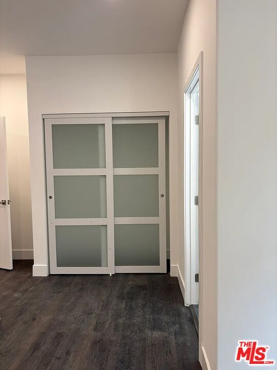 Foto del edificio - 1708 N Gramercy Pl