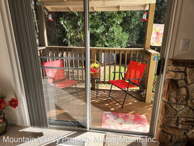 Foto del edificio - 2 br, 1 bath House - 11412 Butler Road