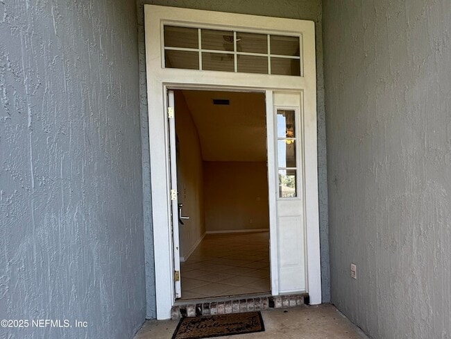 Building Photo - 6835 Otters Den Ct N