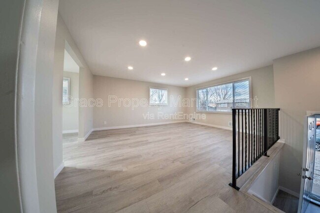 Foto del edificio - 11938 Keough Dr